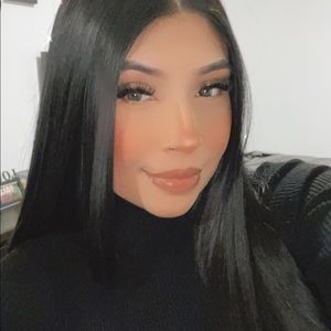 Meet your Posher, Jocelyn